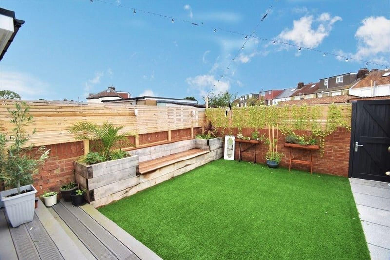 This property is located in an ideal location with public transport links and it is also close to the M27.