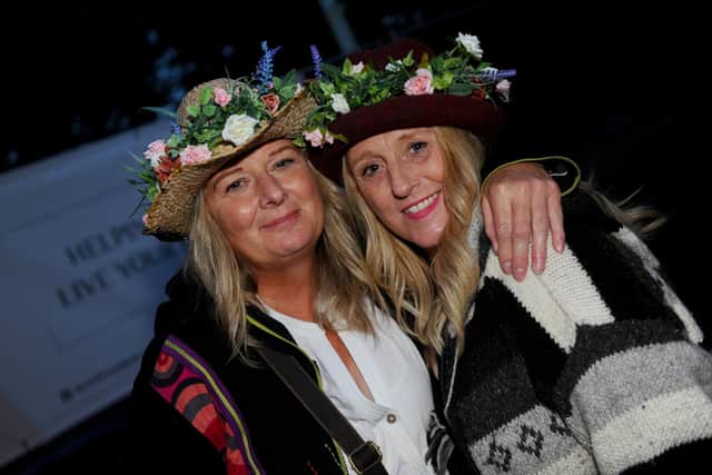 Wickham Festival. Pictured is: (l-r) Sisters Mandy Webb (55) from Birmingham and Wendy Bird (57) from Bedfordshire. Picture: Sarah Standing (060821-7956)