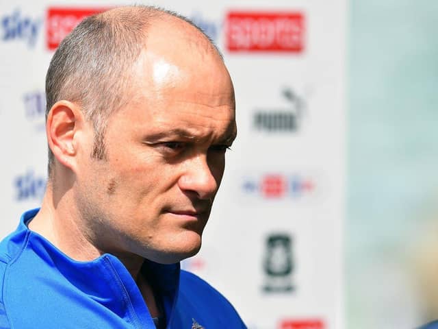 New Sunderland boss Alex Neil is being eyed by Burnley as Sean Dyche's replacement.