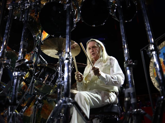 Iron Maiden Drummer Nicko McBrain took part in the event playing on a one-off customised drum kit featuring the Iron Maiden mascot “Eddie the Head” wearing various Royal Marines uniforms that have been worn since the formation of the corp.