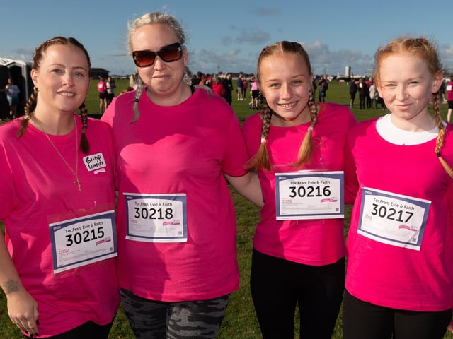Tor Light, Fran Thorpe, Evie Clark and Faith Thorpe (301021-259)