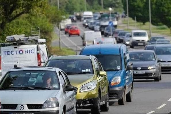 Polizei gibt Einzelheiten zu Unfall auf der M27 bekannt, der zu ...
