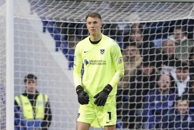 The in-form keeper returns to Home Park, where he spent a difficult 2019-19 campaign between the sticks. The 28-year-old will be looking to prove his Pilgrim doubters wrong with the Luton loanee impressing in his four games for the Blues so far.