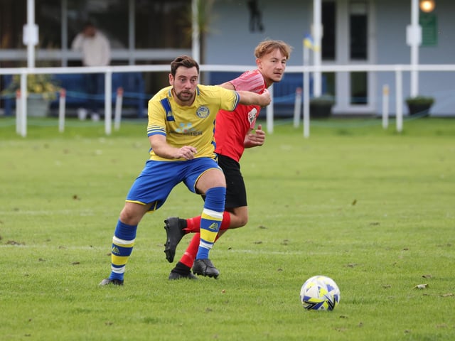 Meon Milton Reserves (yellow) v Vectis Reserves. Picture by Kevin Shipp