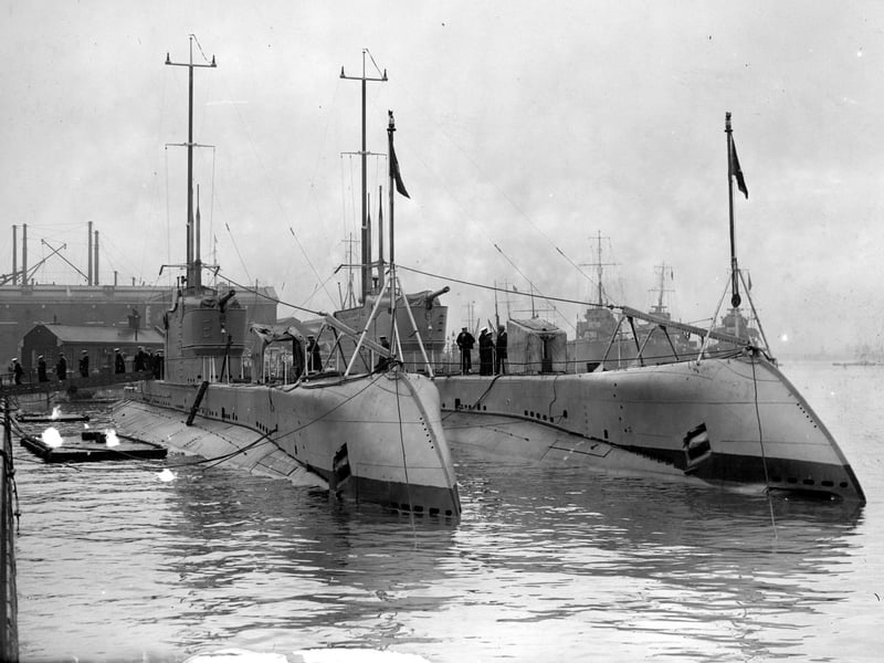 November 1929:  Two Submarines from Chile docked at Portsmouth harbour.  (Photo by Fox Photos/Getty Images)