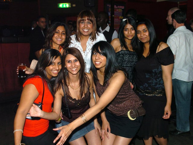 A night out at Bar Bluu in Clarendon Road, Southsea in 2007. Picture: (072267-24)