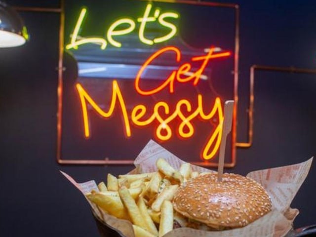 Messy Chef in Festing Road serves a number of delicious burgers and has its own homemade burger sauces including a molten cheese sauce which gives the burger its messy name. It has a 4.7 rating from 267 Google reviews.