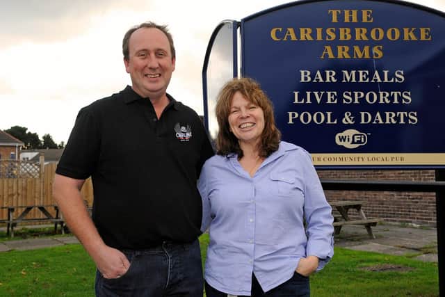 Darren and Tina Tester at The Carisbrooke Arms. Picture: Malcolm Wells (132870-5775)
