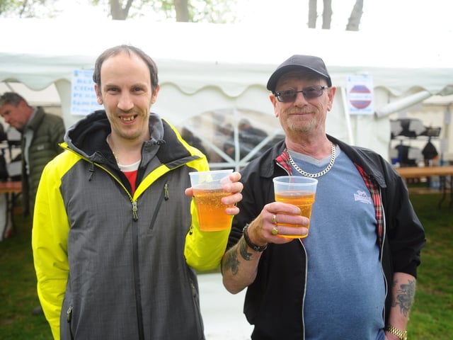 (l-r) Adam Phillips (35) from Copnor and Kev Vaizey (62) from Fratton. Picture: Sarah Standing (020522-3236)