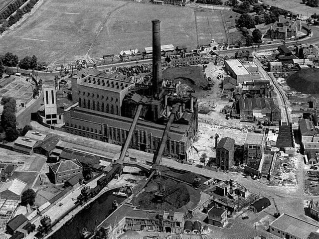 Portsmouth power station, Old PortsmouthPicture: Simmons Aerofilms/Mike Nolan Collection