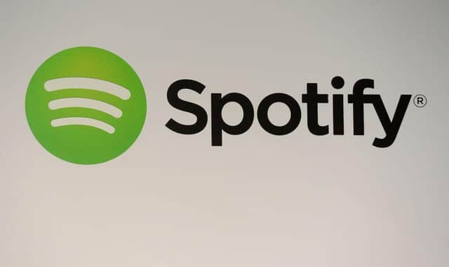 Spotify hits UK: What songs are in the UK daily top 10, which Christmas songs are already popular and when will the official Christmas number one be announced? | The