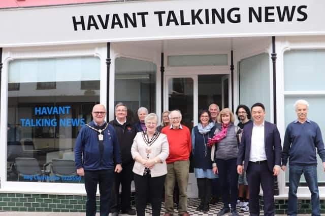 Alan Mak MP (second right) with guests at the celebrations