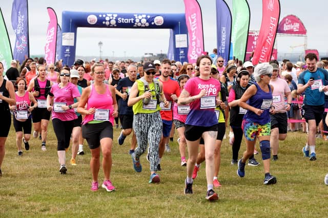 Race For Life event in Southsea, Hampshire. Pictured is action from the event.
Sunday 30th June 2024.
Picture: Sam Stephenson.