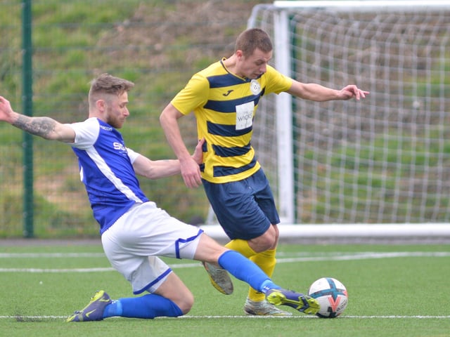 Denmead (blue) v Paulsgrove. Picture by Martyn White