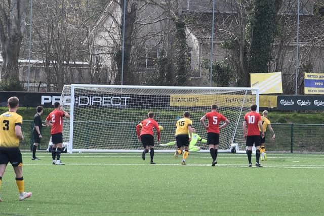 Ryan Richards sends Fareham keeper Dan Kempson the wrong way from the penalty spot. Pic: Paul Proctor.