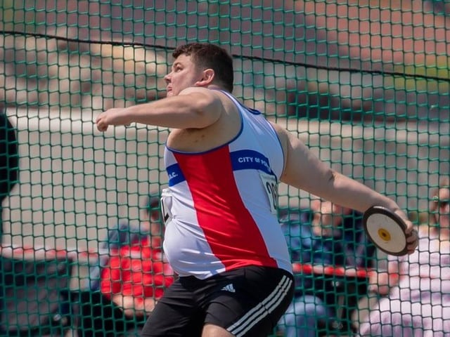 Tyler Pattison about to launch the discus. Picture by Paul Smith