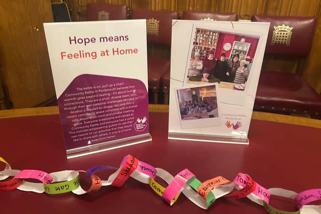 Guests helped build a colourful “Chain of Hope,” inspired by founding patron Rt Hon Gordon Brown’s description of Warm Welcome Spaces as a “chain of hope”
