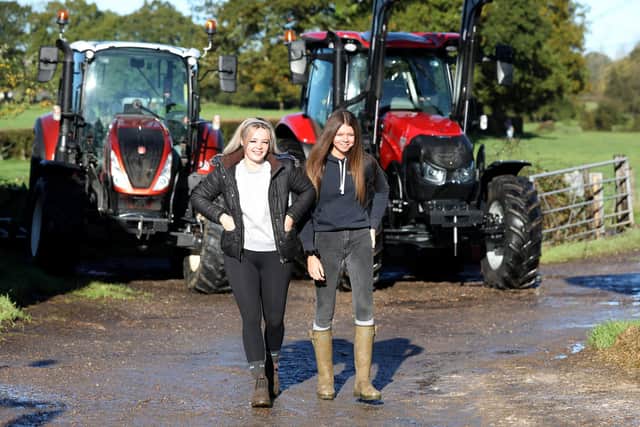 Georgia Harvey, 21, left,and Summer Jones, 18. Photograph by Sam Stephenson