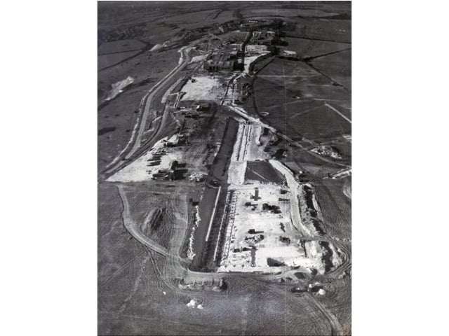 The Portsdown Main under construction