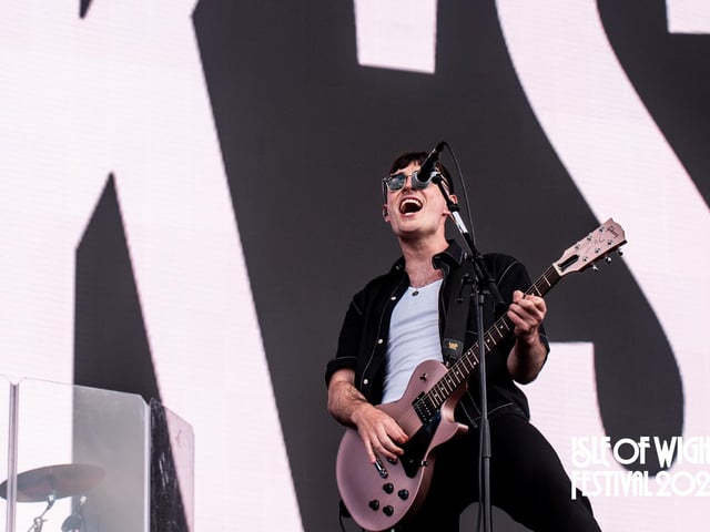 Prodigy and The Streets shone on the Main Stage, while Johnny Marr and The Pretenders rocked the Big Top. The Isle of Wight Festival Day 2 saw festival goers revelling in the sun.