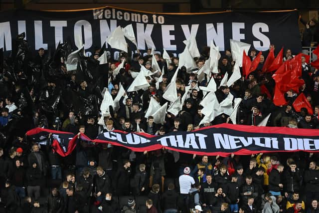 Average away attendance: 512.