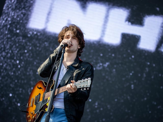 Pictured - Inhaler. Photos by Alex Shute.