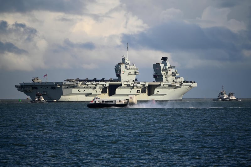 HMS Queen Elizabeth leaves Portsmouth.