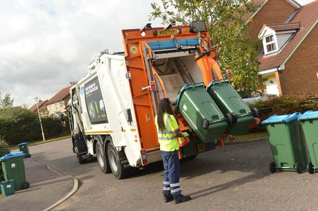 Refuse / recycling collection by binmen