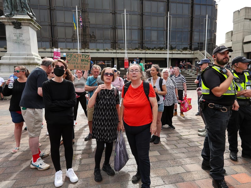 Counter protesters at the demonstration in Guildhall Square, Portsmouth. Picture: Chris  Moorhouse (030824-26)