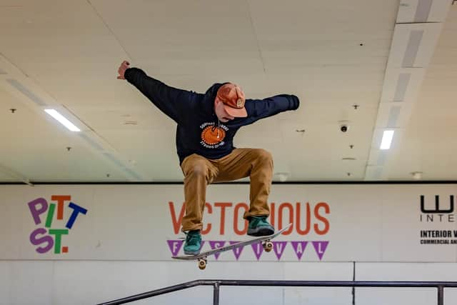 Max Dougan (28) tests out the ramps at the Pitt Street Skatepark. Picture: Mike Cooter (101222)