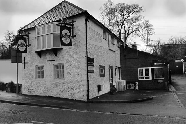 Gale & Co Brewery at London Road, Horndean, which has announced staff redundancies after the takeover by Fuller's Brewery. 16th January 2006. Picture: Michael Scaddan 060170-0049
