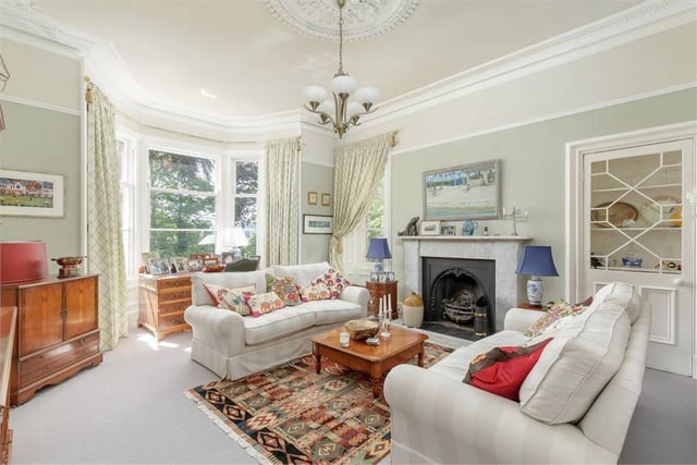 Drawing room.