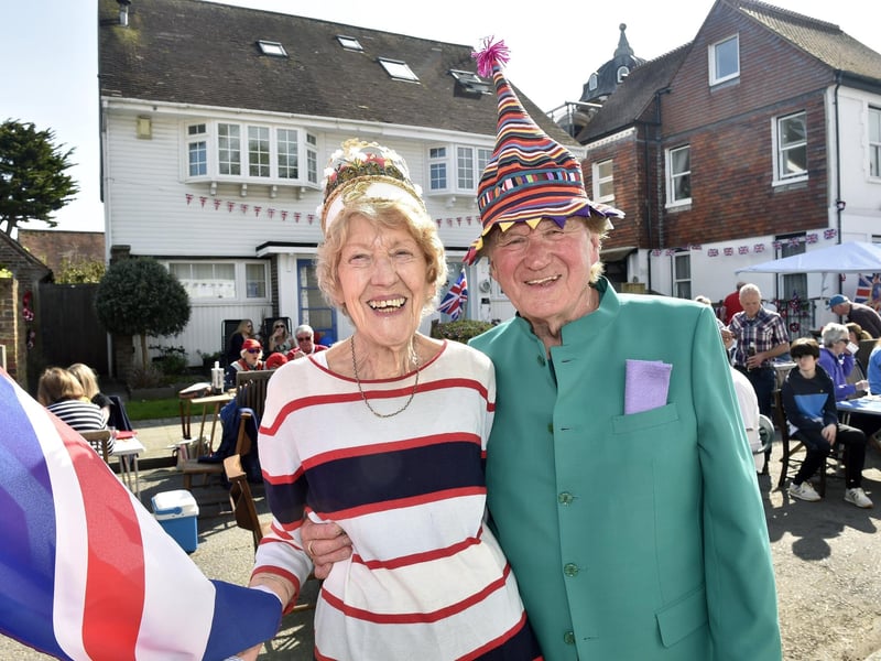 Cecily Hughes, chair of Langstone Village Association with John Boulton who also helped organise the street party (070523-3686)