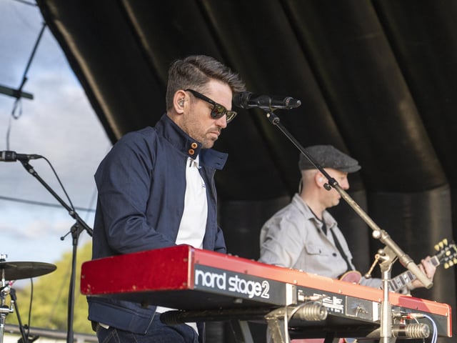 Scouting for Girls at Swanfest 2024