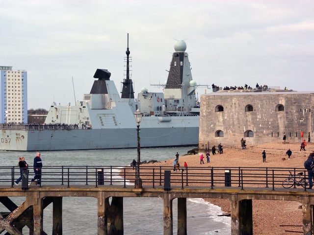 HMS Duncan returning to Portsmouth Naval Base in time for Christmas homecoming after leading NATO task group in the Mediterranean. Picture date: Friday December 22, 2023. PA Photo.
Photo credit should read: Ben Mitchell/PA Wire