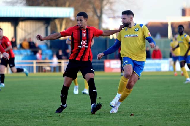 Rory Williams in action against Bracknell. Picture by Tom Phillips