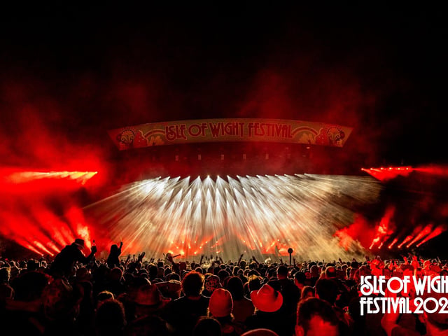 Prodigy and The Streets shone on the Main Stage, while Johnny Marr and The Pretenders rocked the Big Top. The Isle of Wight Festival Day 2 saw festival goers revelling in the sun.