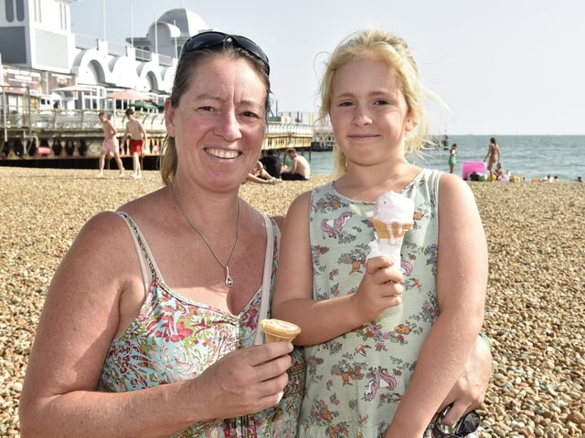 Pictured is: Helen and her daughter Lucia (7) who live in Spain but are in Southsea visiting family.
Picture: Sarah Standing (050923-8185)