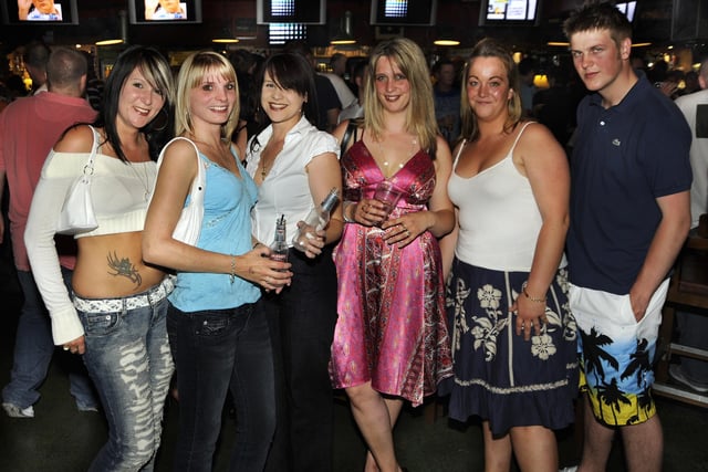 Clubbers having a good time at Walkabout in 2008.  Picture: (083087-0074)