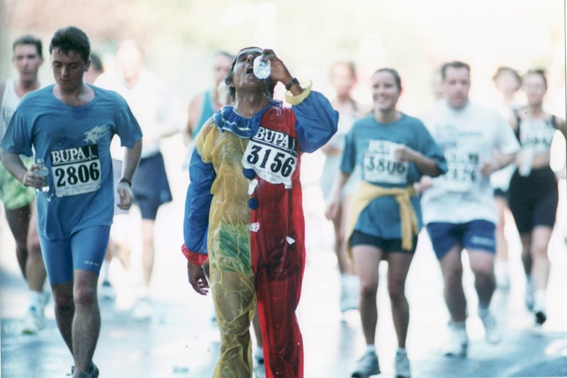 The Great South Run Oct 1995. Picture: The News 0819-2