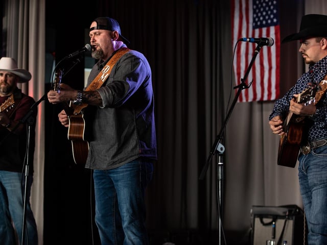 The Texans perform at Country on The Coast 2023, South Parade Pier Picture by Emma Terracciano