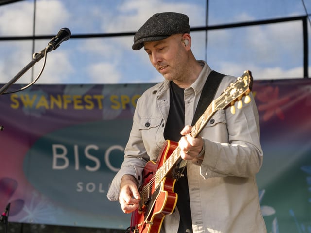 Scouting for Girls at Swanfest 2024