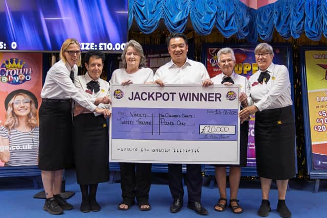Alan Mak MP with staff from Crown Bingo in Leigh Park.