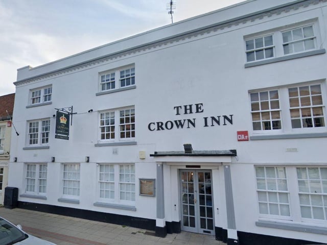 The last of the recommended Emsworth contingent. The Crown Inn boasts meals from locally sourced ingredients.