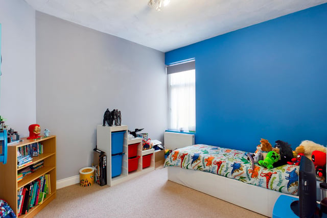 This two bedroom first floor flat is on the market for £190,000. It is listed by Chinneck Shaw.