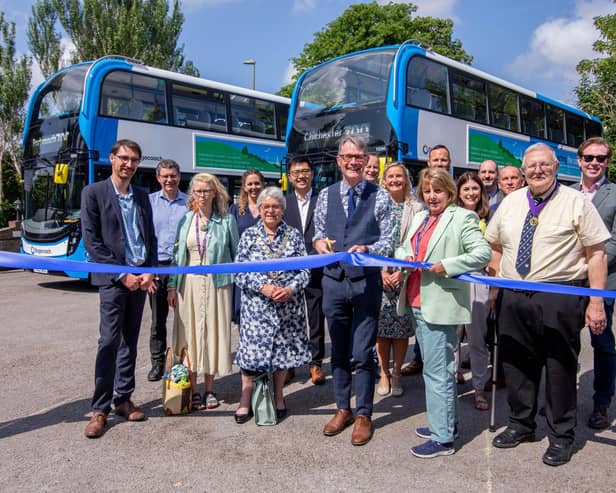 Pictured: Gordon Frost, Interim Managing Director for Stagecoach with visitors marking the launch with a ribbon cut
Picture: Habibur Rahman