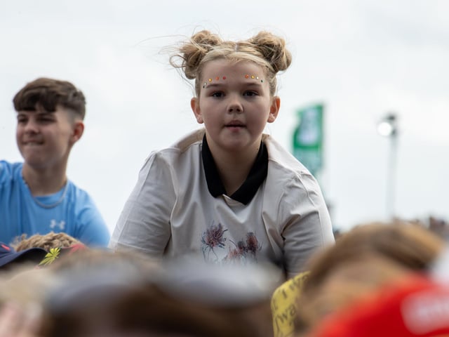 Natasha Bedingfield drew a huge crowd on Sunday afternoon and dazzled them with her performance.Pictured - Natasha BedingfieldPhotos by Alex Shute