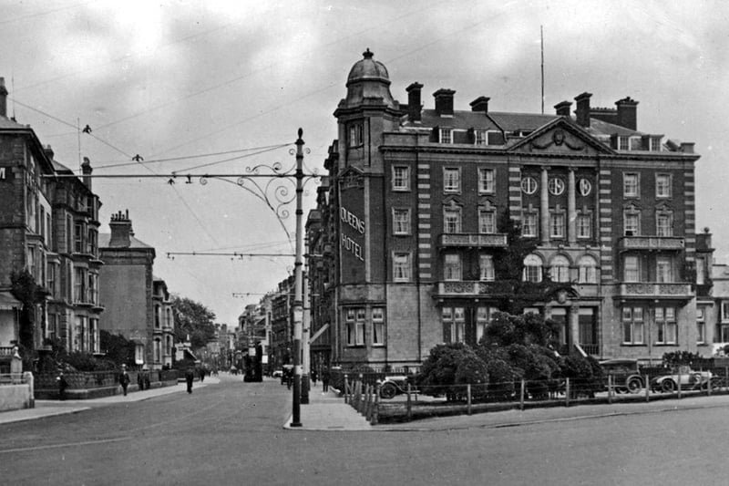 The Queen's Hotel and Osborne Road circa 1930