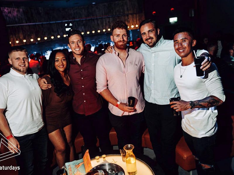 Clubbers in Pryzm