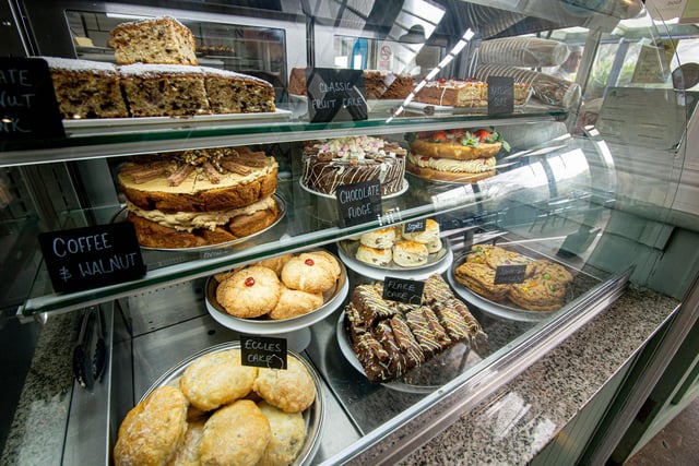 The Tenth Hole tearooms is a good place for dog walkers to get a piece of cake and a coffee, and the tearooms are one of the most well-known destinations in the city. People flock to get a taste of their homemade cakes, the only down side is that there is so many delicious treats to choose from.